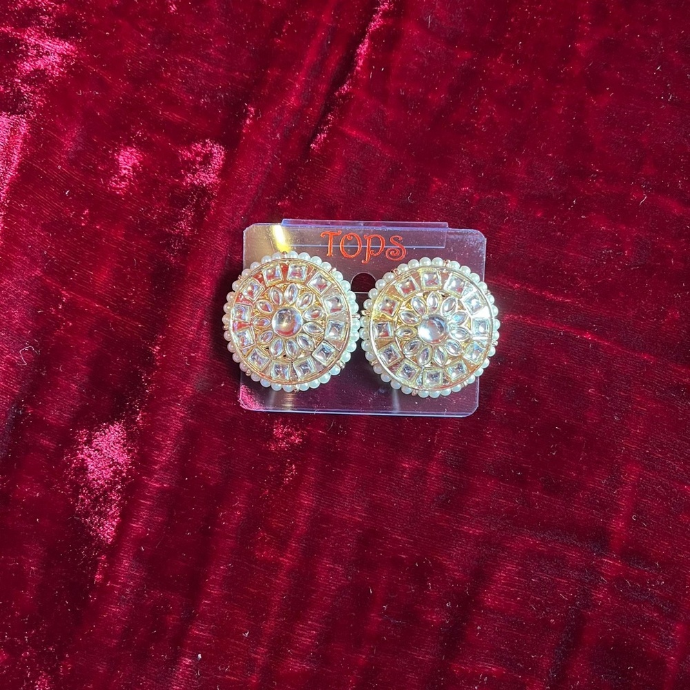 Jewellery - Picture 12 of 16